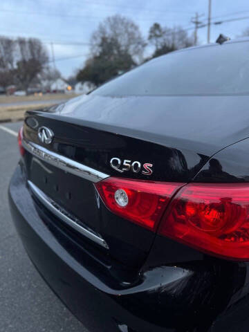 2015 Infiniti Q50 Sport