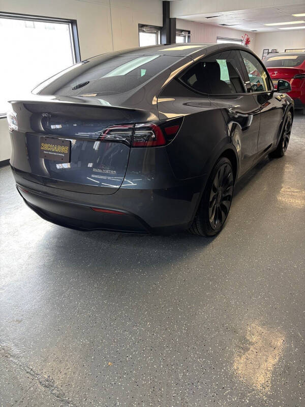 2023 Tesla Model Y Performance