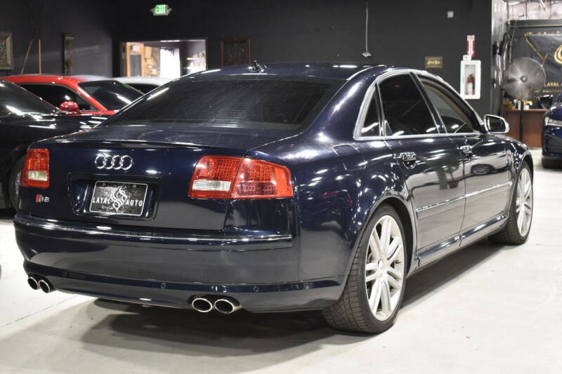 2007 Audi S8 quattro