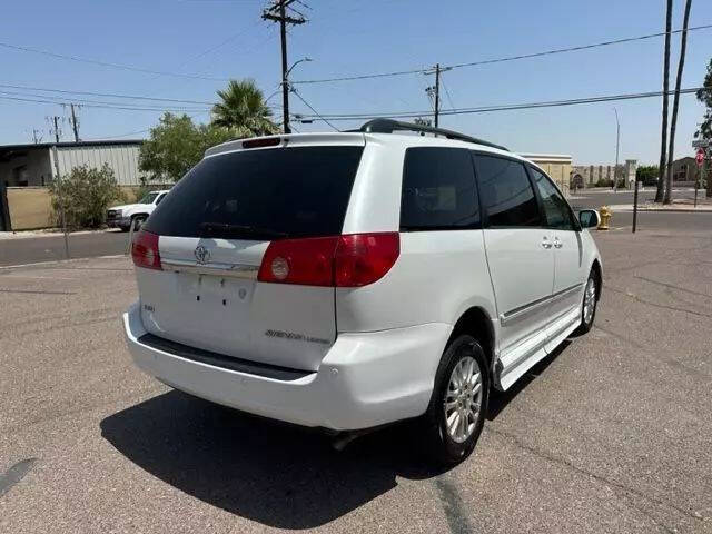 2007 Toyota Sienna XLE Limited 7-Passenger