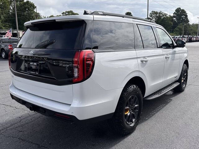 2027 Ford Expedition Tremor