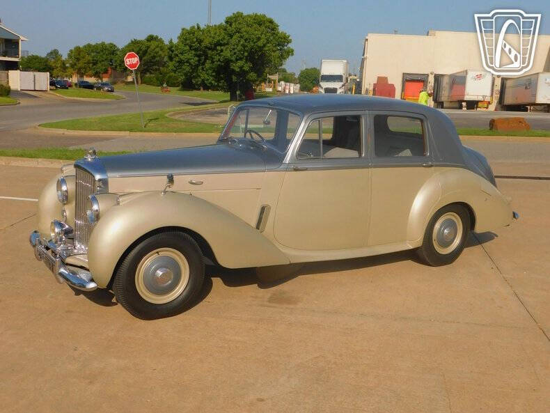 1954 Bentley R-Type