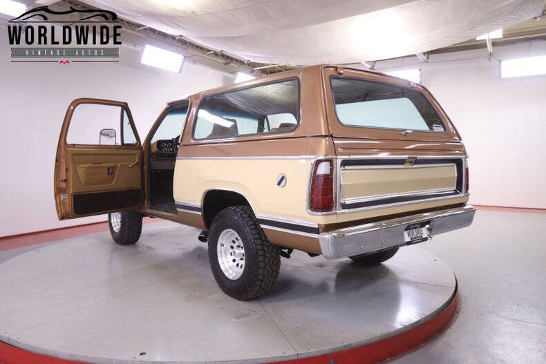 1977 Plymouth Trailduster