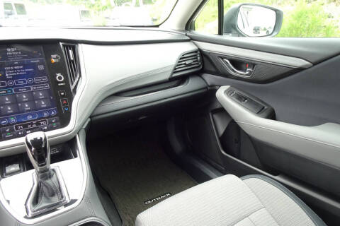 2024 Subaru Outback Premium