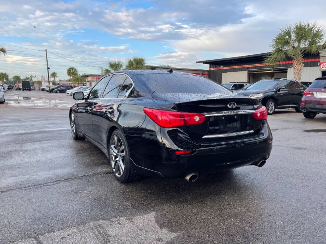 2014 INFINITI Q50 for sale at SMART CHOICE AUTO in Pasadena, TX