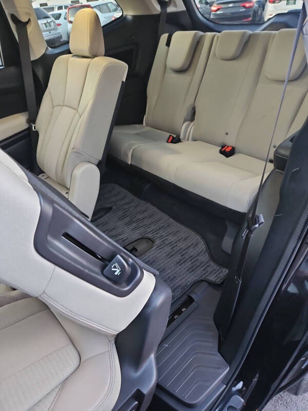 2025 Subaru Ascent Premium 8-Passenger