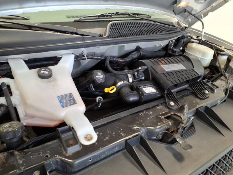 2017 Chevrolet Express LS 3500