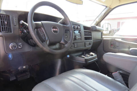 2015 GMC Savana 2500