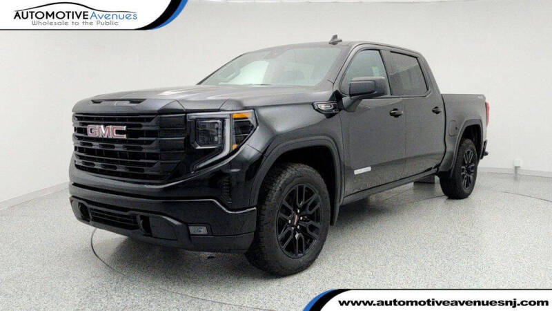 2025 GMC Sierra 1500 Elevation Standard