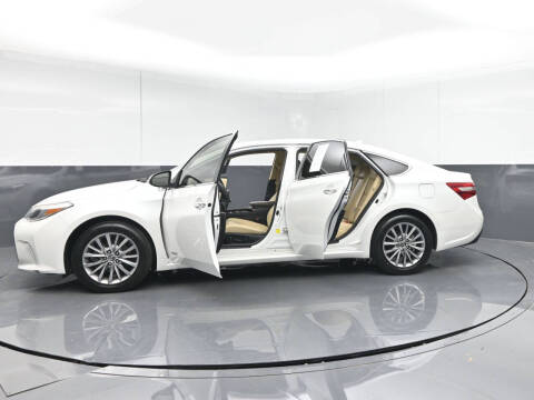 2016 Toyota Avalon Hybrid