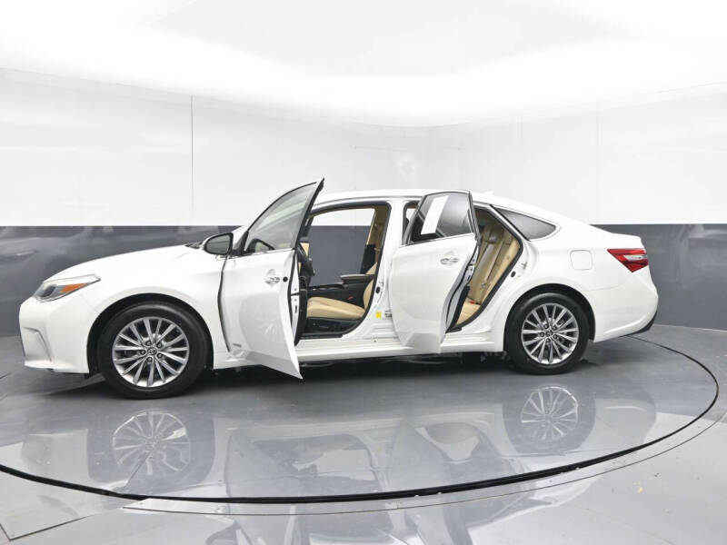 2016 Toyota Avalon Hybrid