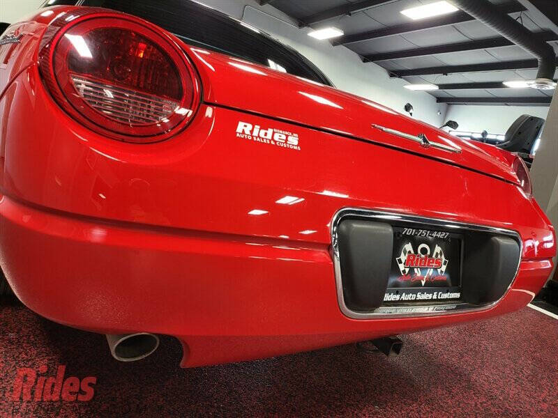 2004 Ford Thunderbird Deluxe