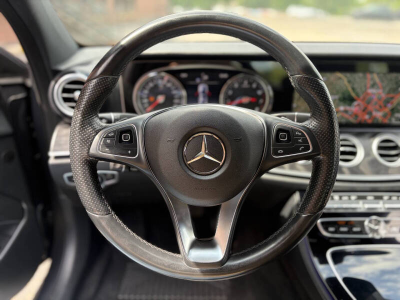 2017 Mercedes-Benz E-Class E 300 4MATIC