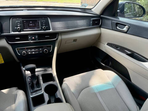 2016 Kia Optima LX