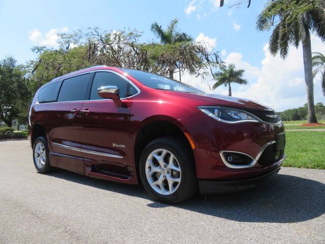 2020 Chrysler Pacifica Limited