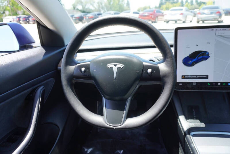 2021 Tesla Model 3 Standard Range Plus