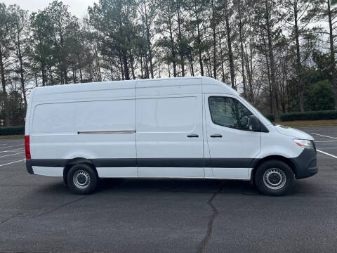 2022 Mercedes-Benz Sprinter 2500