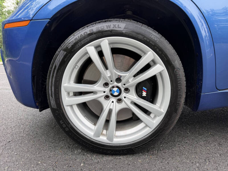 2010 BMW X5 M