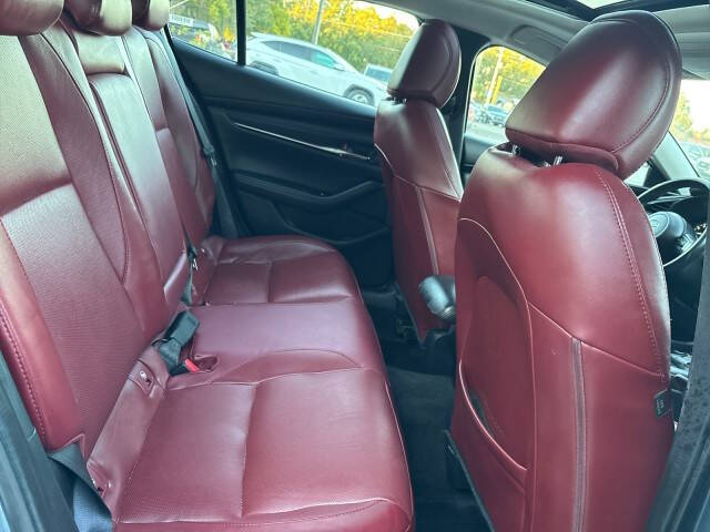 2024 Mazda Mazda3 Sedan 2.5 S Carbon Edition