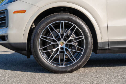 2024 Porsche Cayenne