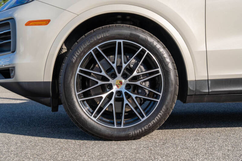 2024 Porsche Cayenne