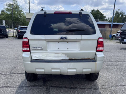 2009 Ford Escape XLT