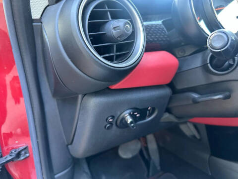 2015 MINI Hardtop 2 Door Cooper S