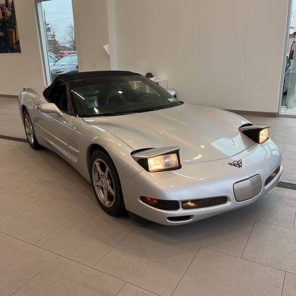 2002 Chevrolet Corvette 16