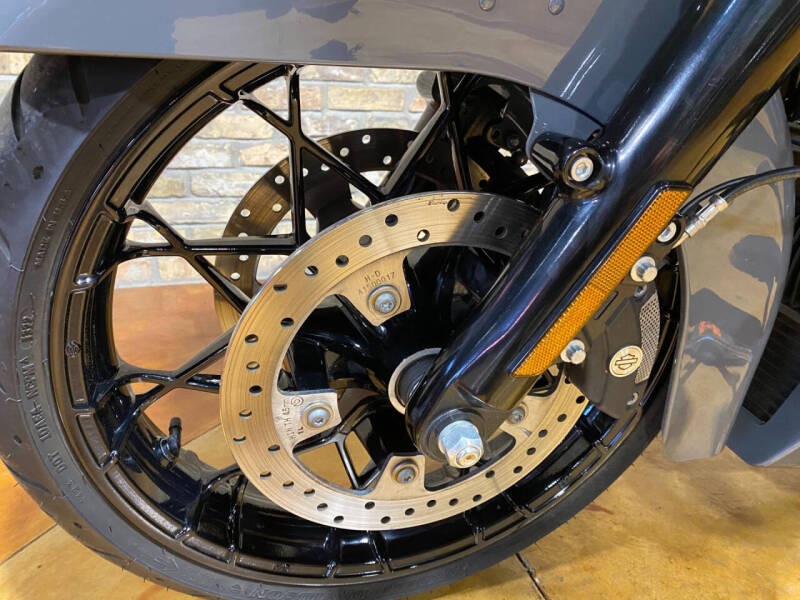 2022 Harley-Davidson Road Glide® Special
