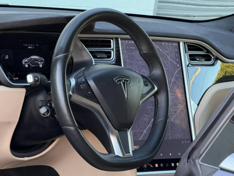 2016 Tesla Model S