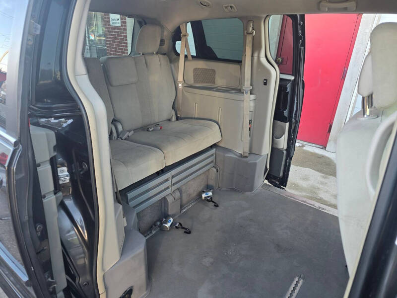 2012 Dodge Grand Caravan Crew