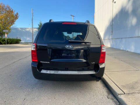 2007 Kia Sedona LX
