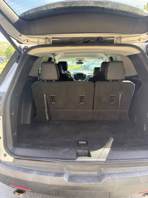 2021 Chevrolet Traverse LT Leather