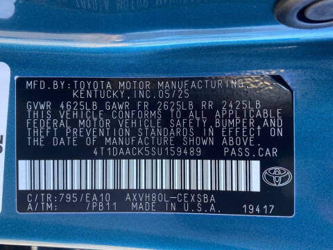 2025 Toyota Camry SE