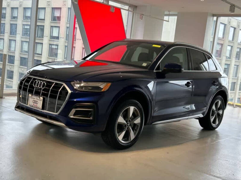 2025 Audi Q5 quattro Premium Plus 40 TFSI
