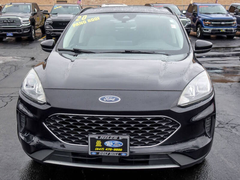 2020 Ford Escape SE