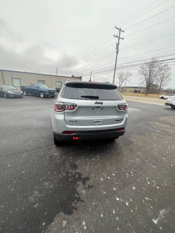 2025 Jeep Compass Trailhawk