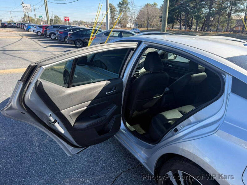 2020 Nissan Altima 2.5 SR