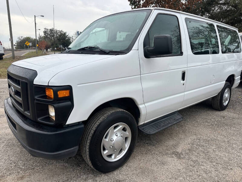 2011 Ford E-Series E-350 SD XL