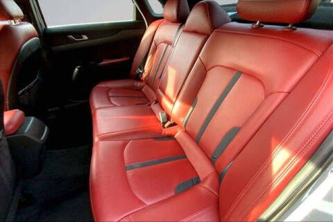 2023 Kia K5