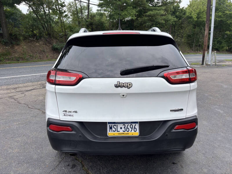 2017 Jeep Cherokee Latitude