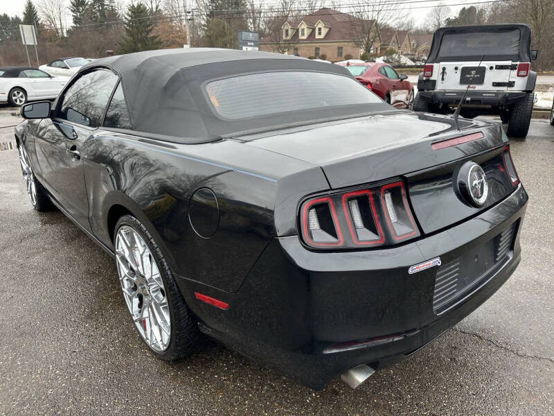 2014 Ford Mustang V6