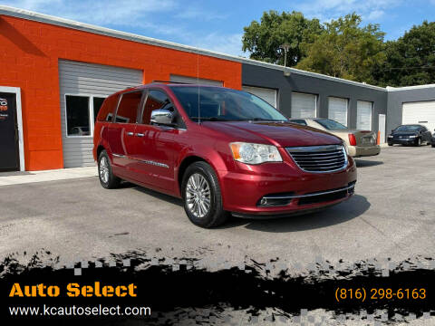 2013 Chrysler Town and Country for sale at KC AUTO SELECT in Kansas City MO