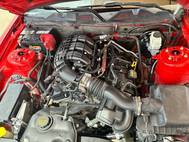 2013 Ford Mustang V6