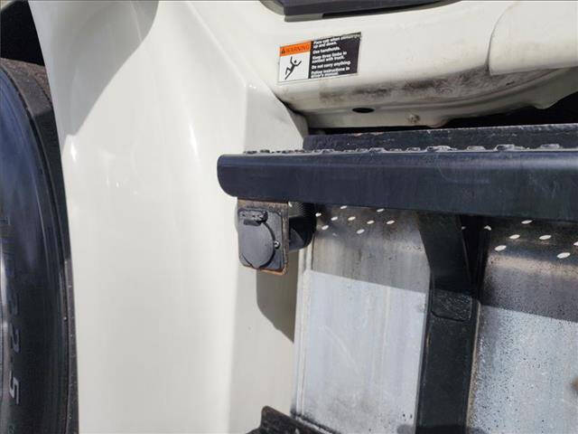 2018 Freightliner M2 106