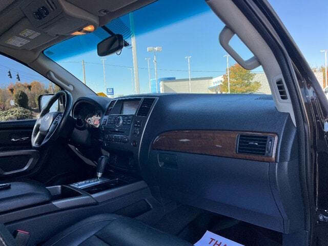 2015 Nissan Armada 16