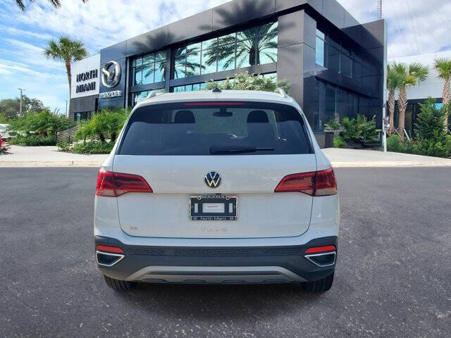 2024 Volkswagen Taos SE