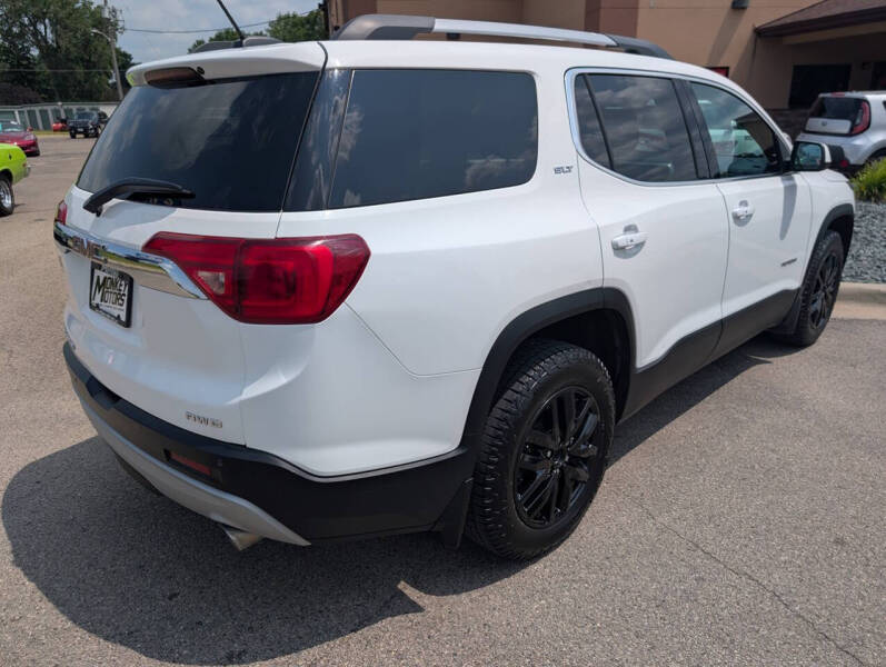 2017 GMC Acadia SLT-1