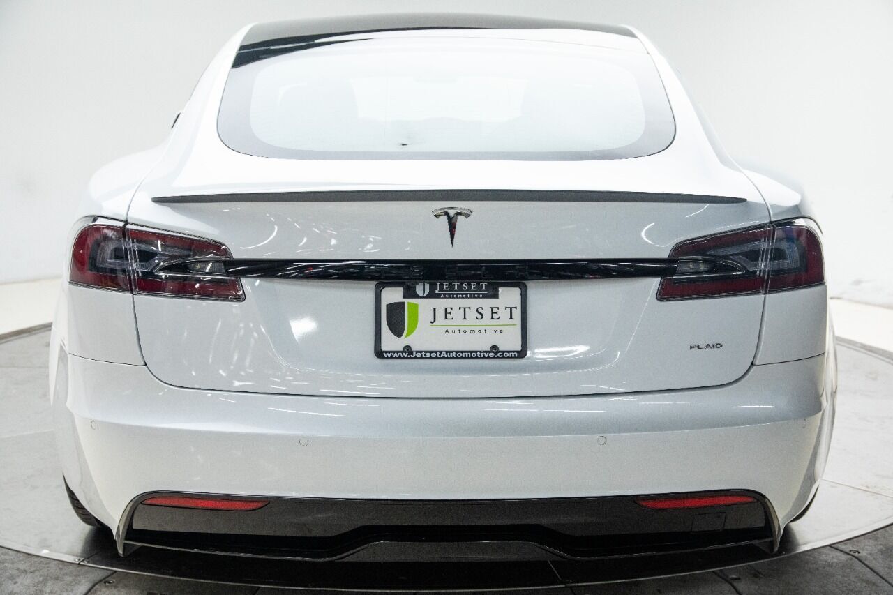 2021 Tesla Model S 29