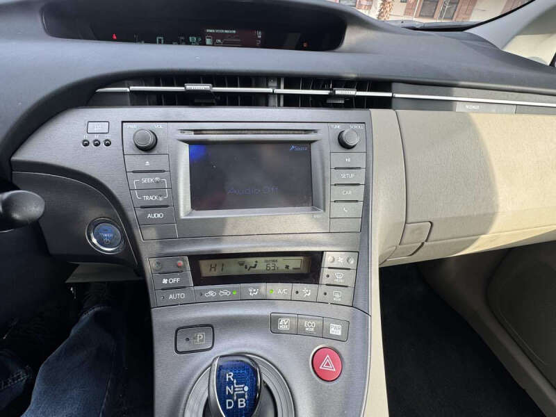 2012 Toyota Prius Two